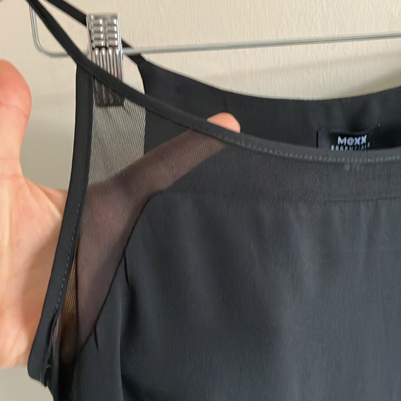 🎁4 for $50🎁 Mexx black camisole size Medium new - Picture 5 of 8